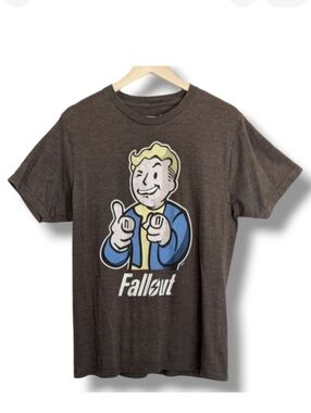 Bethesda‎ Fall Out Graphic Print Tee Medium Brown short sleeve